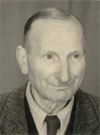 Dorfschullehrer Otto Tarrach (1881-1967), Lehrer hier von 1946 bis 1949